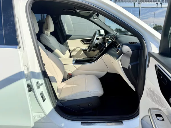 Mercedes-Benz GLC 220 d 4MATIC SUV - foto 36