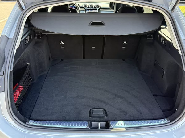 Mercedes-Benz Třídy C 220 d 4MATIC kombi - foto 10