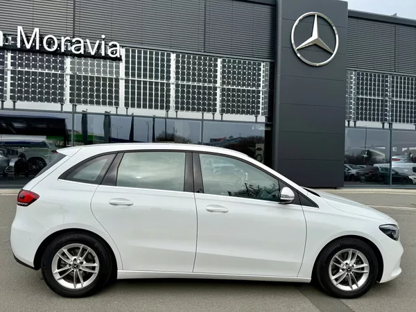 Mercedes-Benz Třídy B 180 d - foto 15
