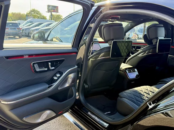 Mercedes-Benz Třídy S - foto 12