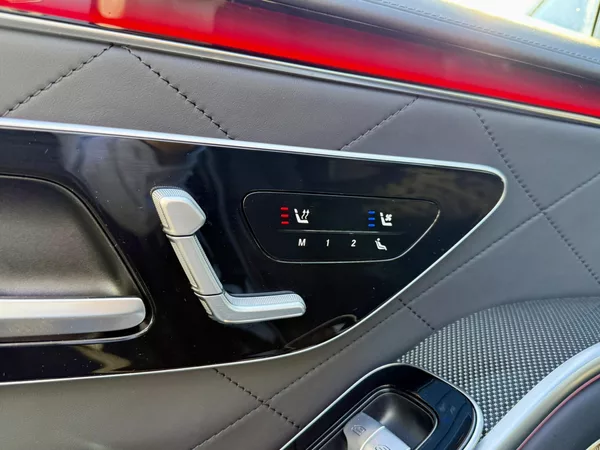 Mercedes-Benz Třídy S - foto 16