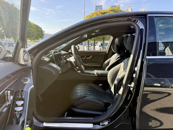 Mercedes-Benz Třídy S - foto 31