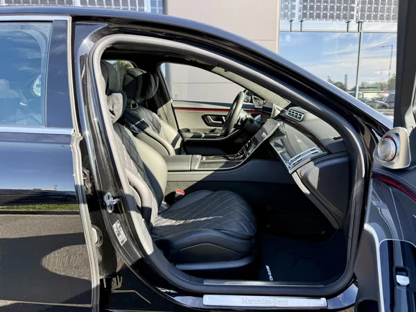 Mercedes-Benz Třídy S - foto 48