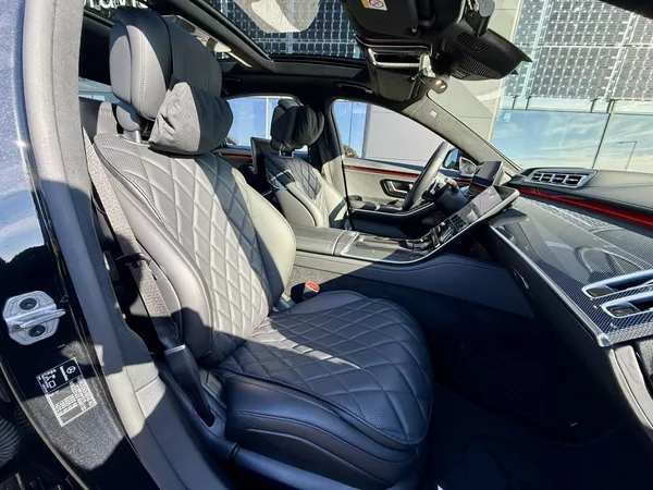 Mercedes-Benz Třídy S - foto 49