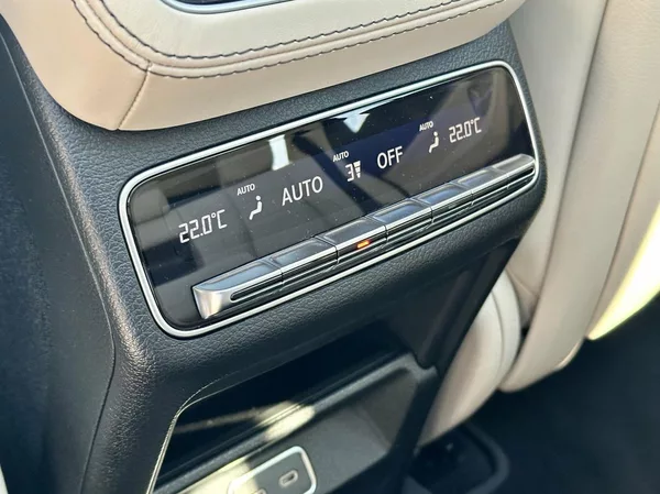 Mercedes-Benz GLE 63 AMGs 4Matic+ - foto 32