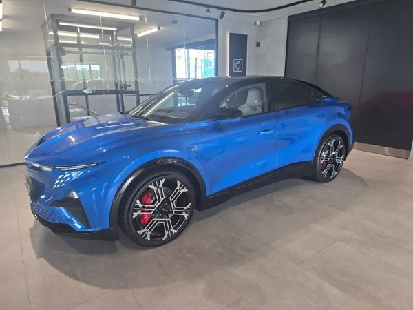 Alpine A390 GT - foto 2