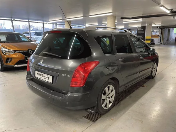 Peugeot 308 1.6 VTi, 88kW, ČR - foto 3