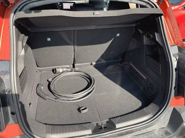 Renault 4 E-TECH Techno 150 k comfort range - foto 7