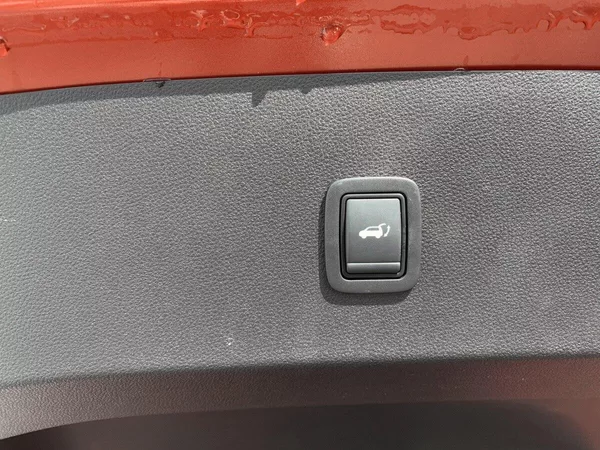Renault 4 E-TECH Techno 150 k comfort range - foto 8