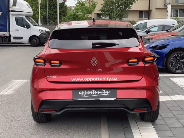 Renault Clio Techno TCe 115 - foto 6