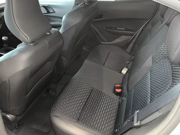 Renault Clio Techno TCe 115 - foto 10