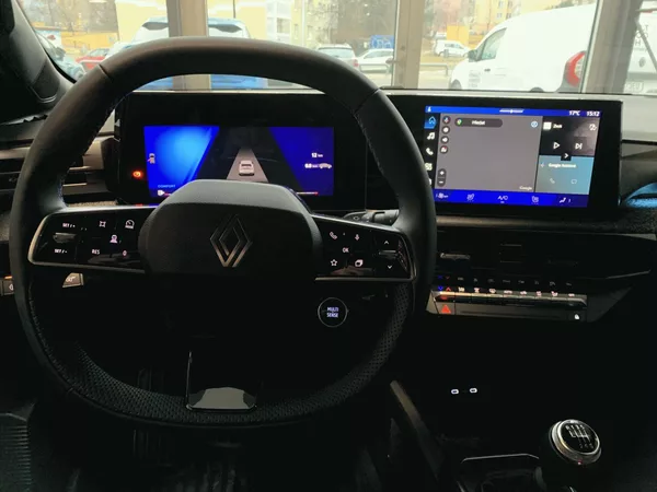 Renault Clio Techno TCe 115 - foto 14
