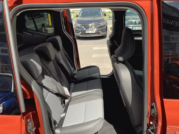 Renault Kangoo Techno TCe 130 - foto 10