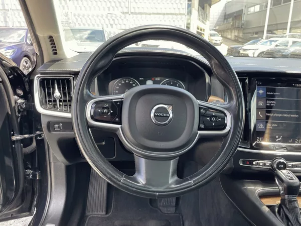 Volvo V90 2.0 T5,187kW,Inscription,DPH,K - foto 13