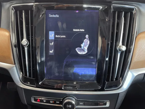 Volvo V90 2.0 T5,187kW,Inscription,DPH,K - foto 23