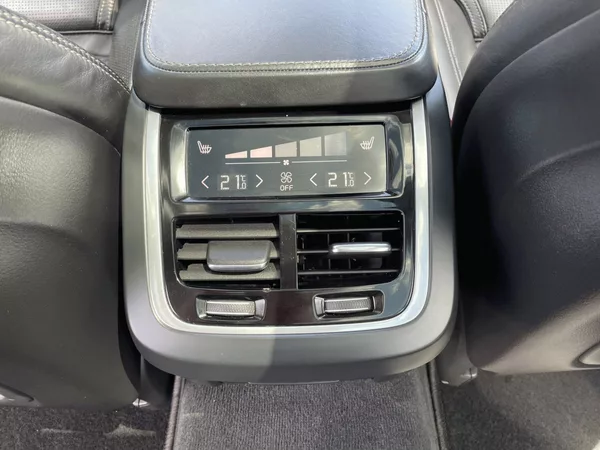 Volvo V90 2.0 T5,187kW,Inscription,DPH,K - foto 41