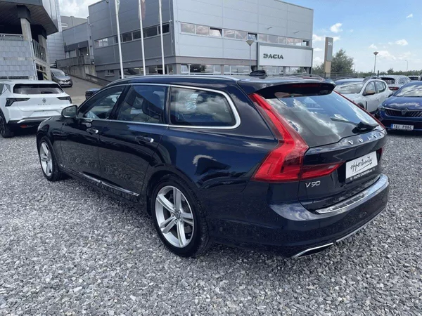 Volvo V90 2.0 T5,187kW,Inscription,DPH,K - foto 6