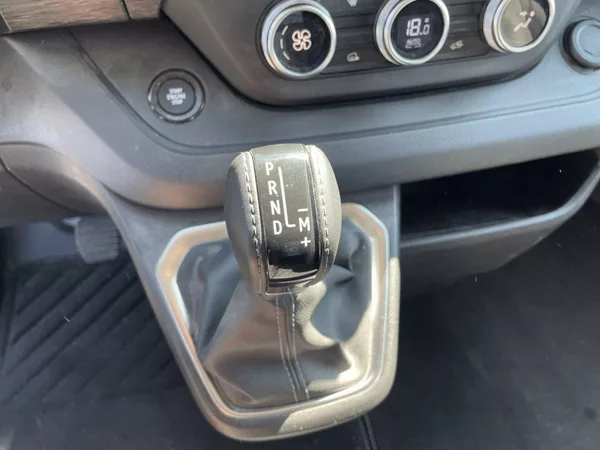 Renault Trafic 2.0 dCi,125kW,L1H1,DPH,ČR - foto 26