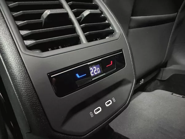 Cupra Formentor Tribe Edition 1.5 eTSI 150 DSG - foto 10