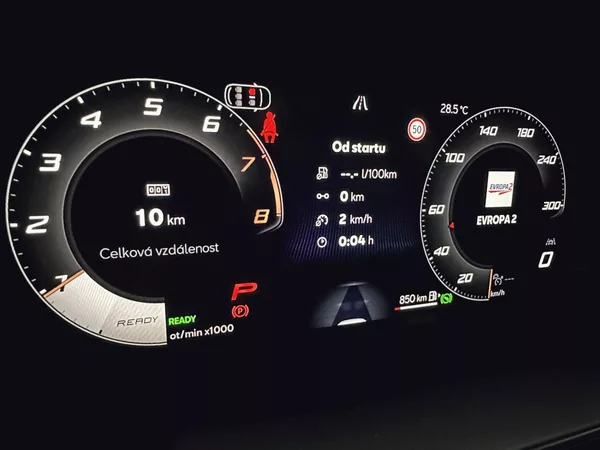 Cupra Formentor Tribe Edition 1.5 eTSI 150 DSG - foto 17
