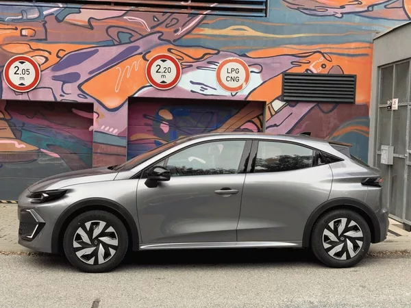 Renault Clio Evolution Eco-G 120 EDC - foto 3