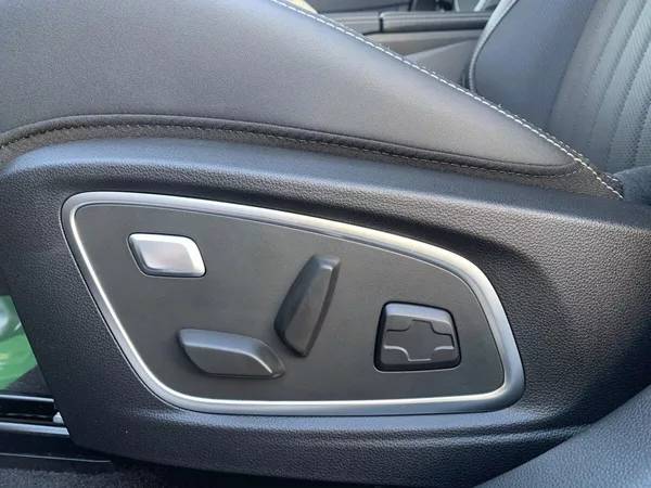 Renault Espace Iconic full hybrid E-Tech 200 - foto 19