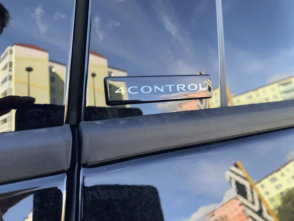 Renault Espace Iconic full hybrid E-Tech 200 - foto 6