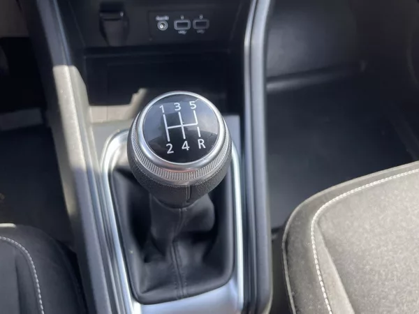 Renault Captur 1.0 TCe,74kW,LPG,Intens - foto 24