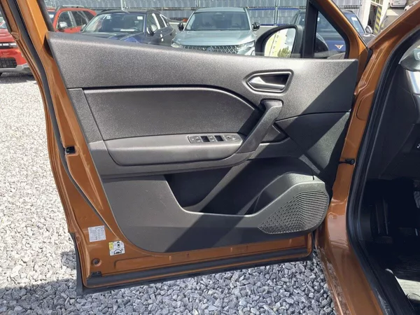Renault Captur 1.0 TCe,74kW,LPG,Intens - foto 29