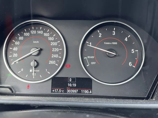 BMW Řada 1 118 D,2.0,105kW - foto 12