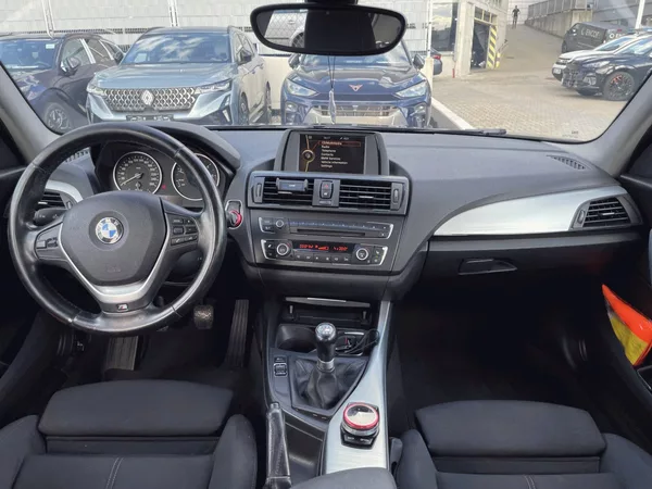 BMW Řada 1 118 D,2.0,105kW - foto 13