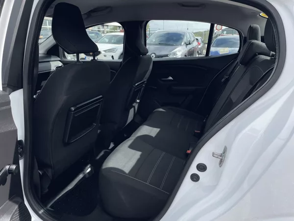 Dacia Logan 1.0 TCe,67kW,LPG,ČR,1.Maj - foto 25