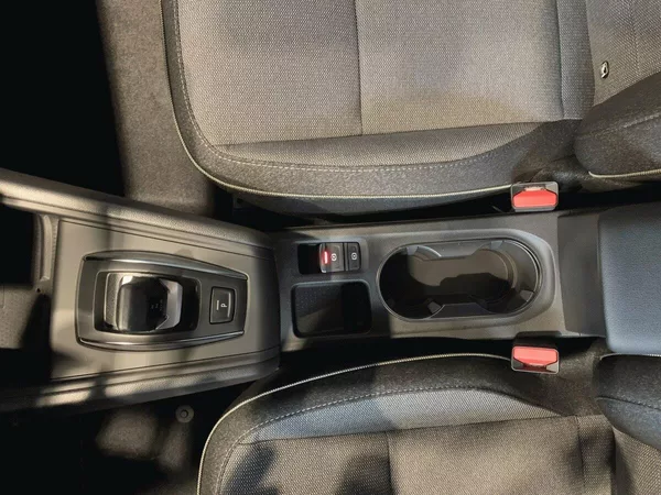 Renault Captur Techno full hybrid E-Tech 160 - foto 11