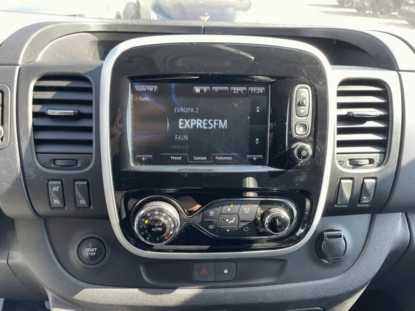 Renault Trafic 1.6 dCi,SpaceClass,7Míst,107kW - foto 18