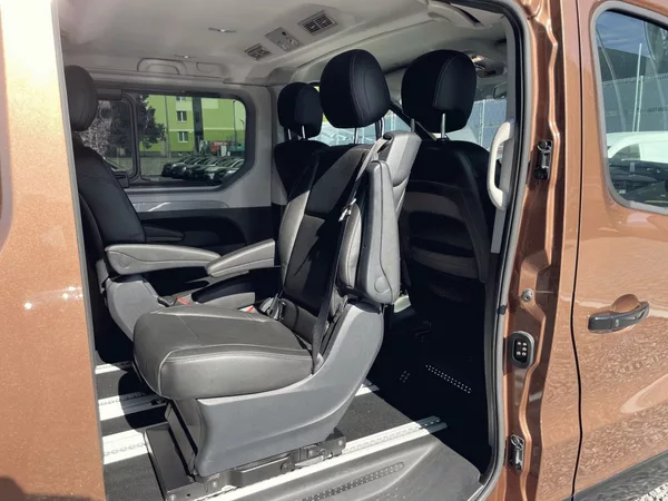 Renault Trafic 1.6 dCi,SpaceClass,7Míst,107kW - foto 32