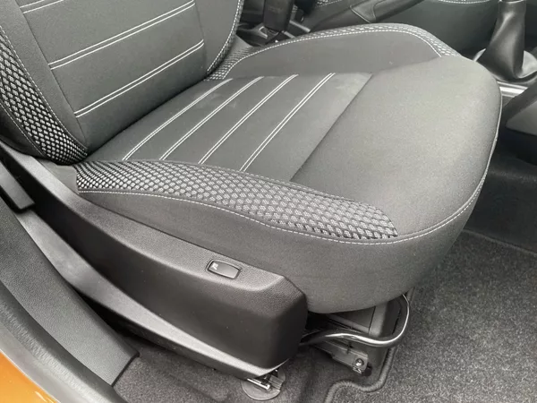 Dacia Duster 1.6 SCe, 4x4, 1.maj, klima - foto 33