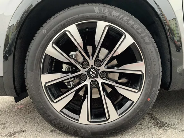 Renault Austral Techno mild hybrid 150 auto - foto 4