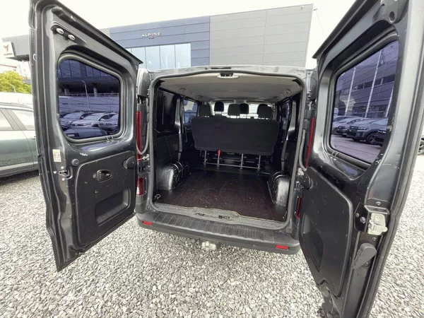 Renault Trafic 2.0 dCi,DPH,6 Míst - foto 10