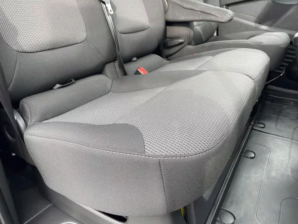 Renault Trafic 2.0 dCi,DPH,6 Míst - foto 36