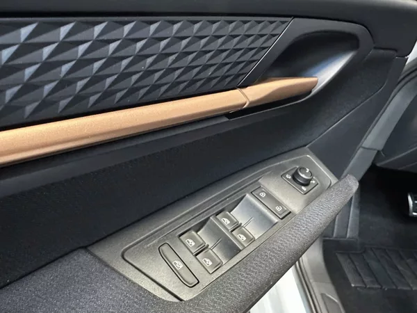Cupra Born 58 kWh / 190 k - foto 11