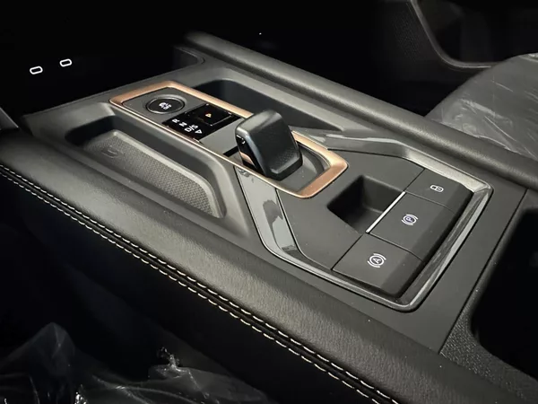 Cupra Leon SP 2.0 TSI 204k DSG 4WD - foto 18