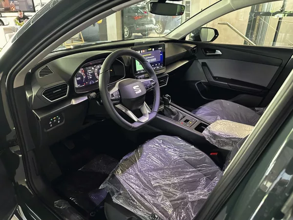 Seat Leon ST Style 1.5 TSI 115k - foto 8