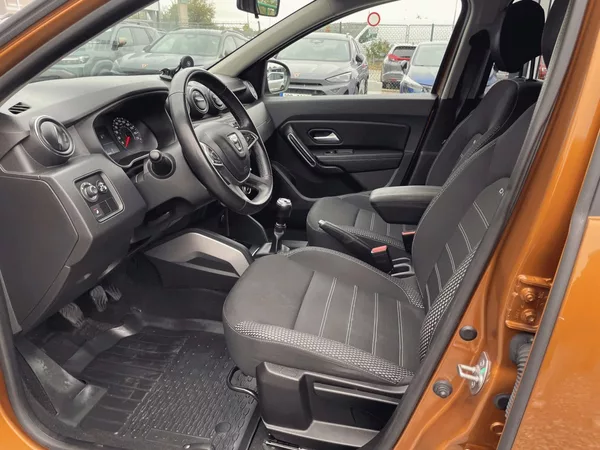 Dacia Duster 1.6 SCe,LPG,Prestige,ČR - foto 12