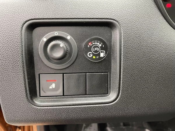 Dacia Duster 1.6 SCe,LPG,Prestige,ČR - foto 25