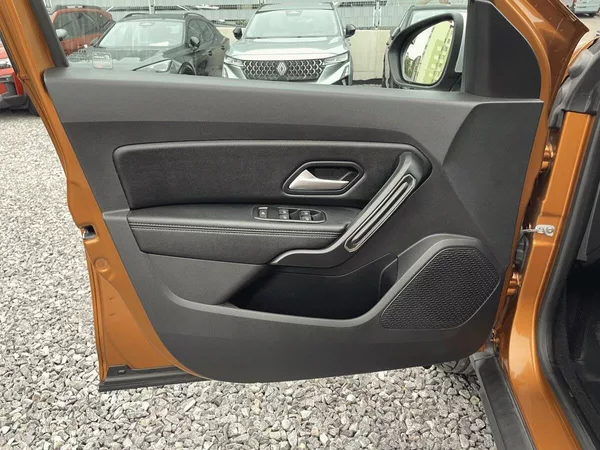 Dacia Duster 1.6 SCe,LPG,Prestige,ČR - foto 27
