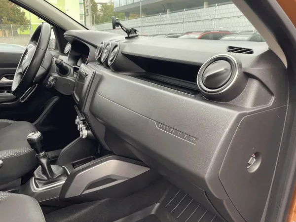 Dacia Duster 1.6 SCe,LPG,Prestige,ČR - foto 33