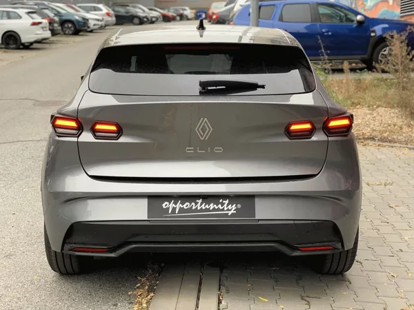 Renault Clio Techno TCe 115 - foto 6