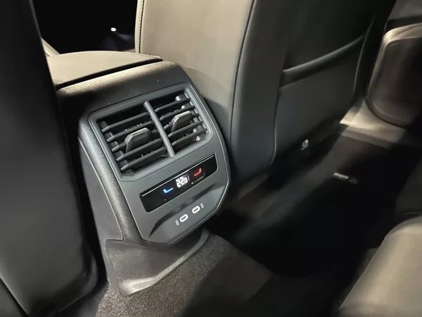 Cupra Leon SP 1.5 eTSI 150 DSG BLACK EDIT - foto 16