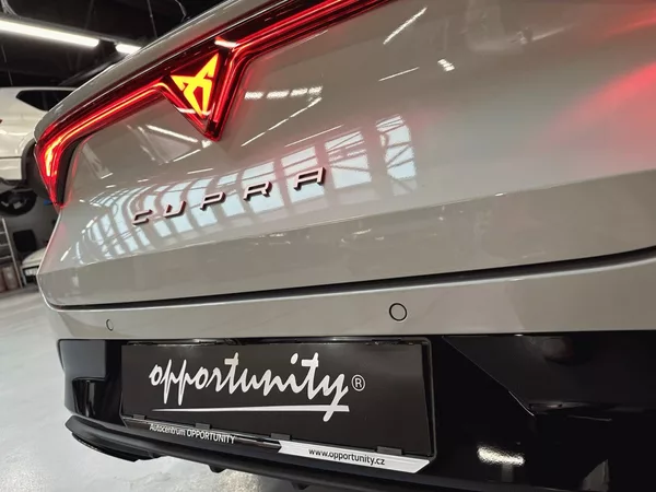 Cupra Leon SP 1.5 eTSI 150 DSG BLACK EDIT - foto 7