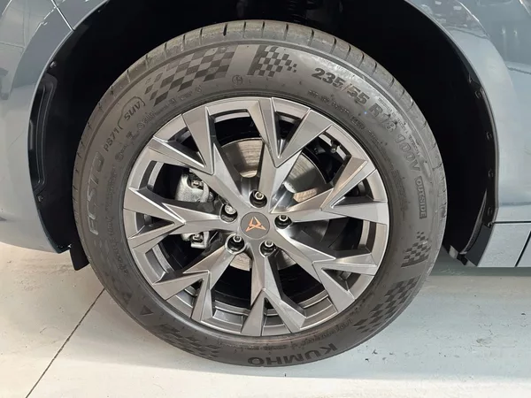 Cupra Terramar 1.5 eTSI 150k DSG *TAŽNÉ* - foto 25